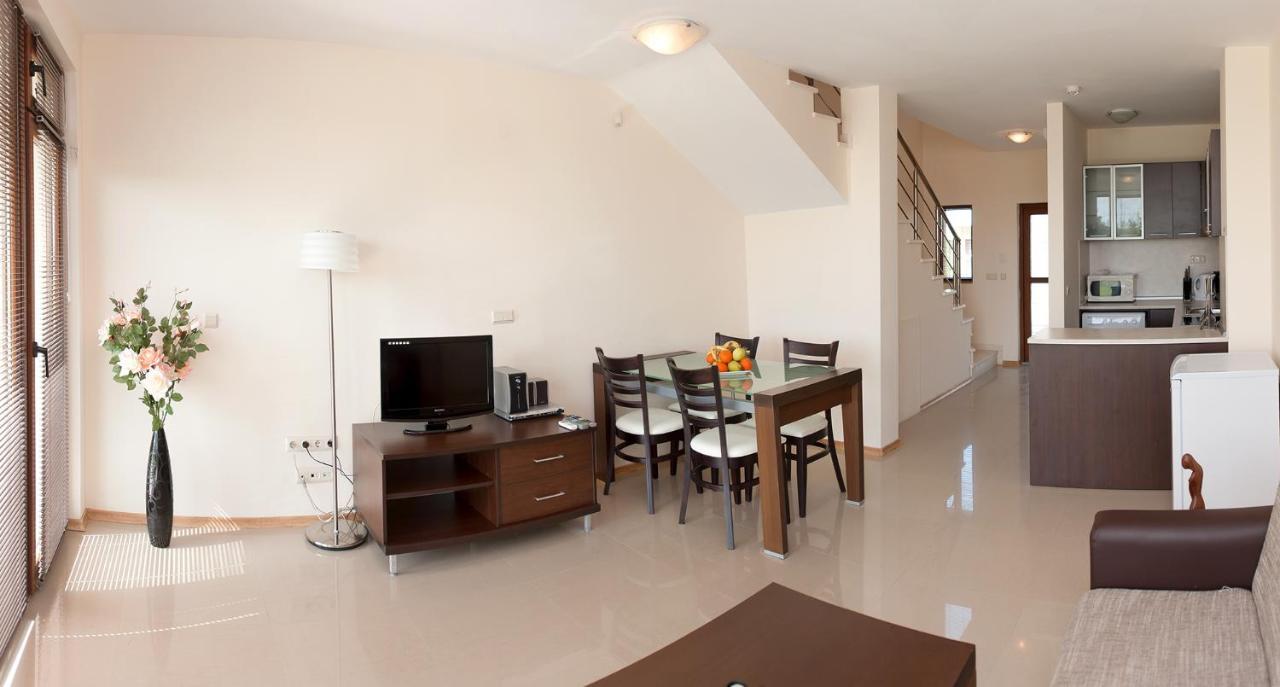 Lighthouse Apartments And Villas Balçık Dış mekan fotoğraf