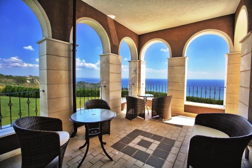 Lighthouse Apartments And Villas Balçık Dış mekan fotoğraf